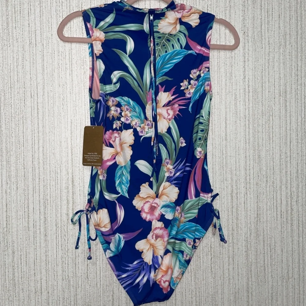NWT Hobie Size Medium Once piece Swimsuit Zippered Back Blue Floral